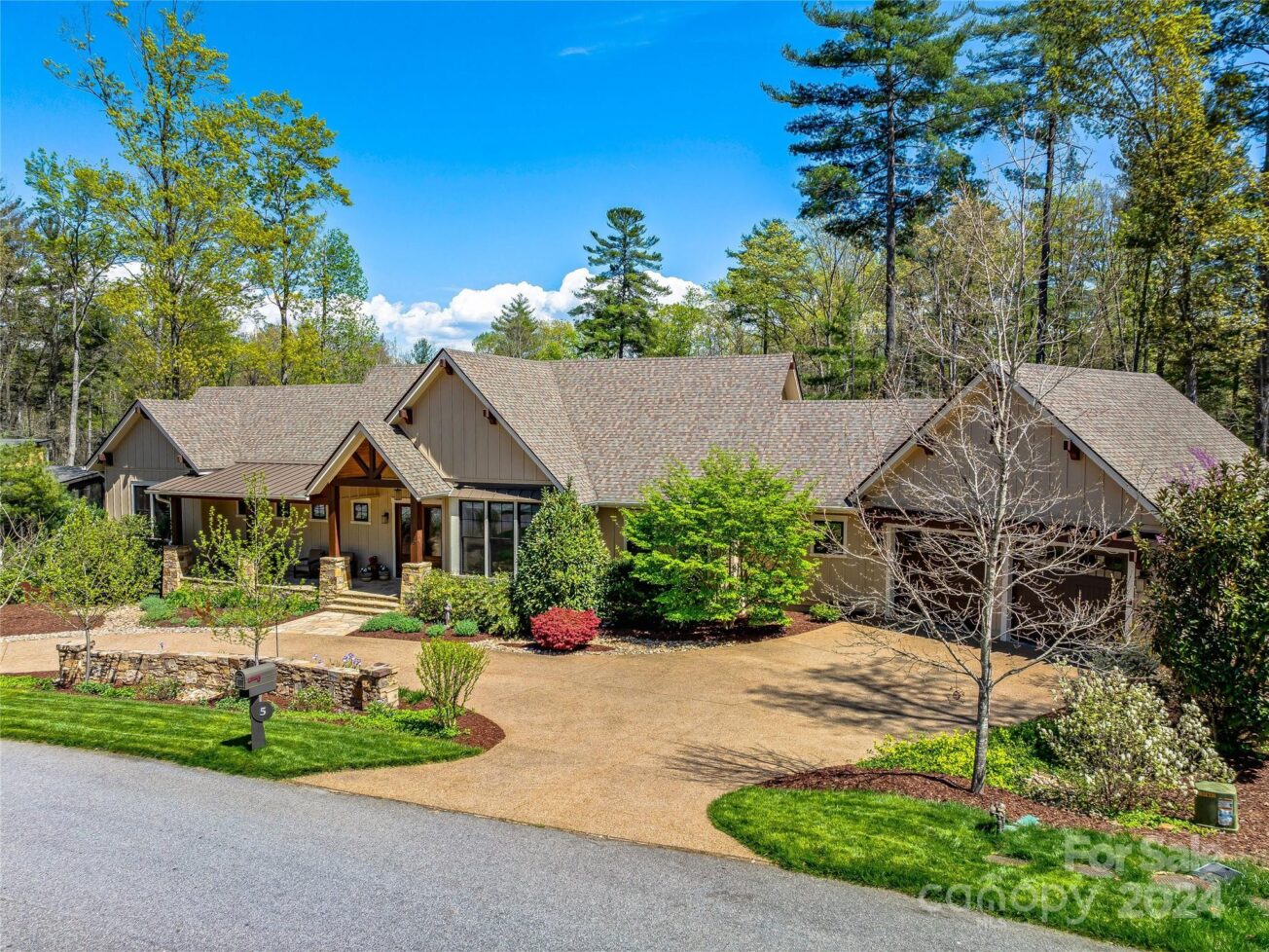 5 Stansbury Drive Under Contract The Ramble Biltmore Forest